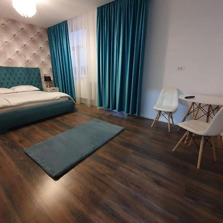 Garsonierre Central Luxury Târgu Jiu Dış mekan fotoğraf