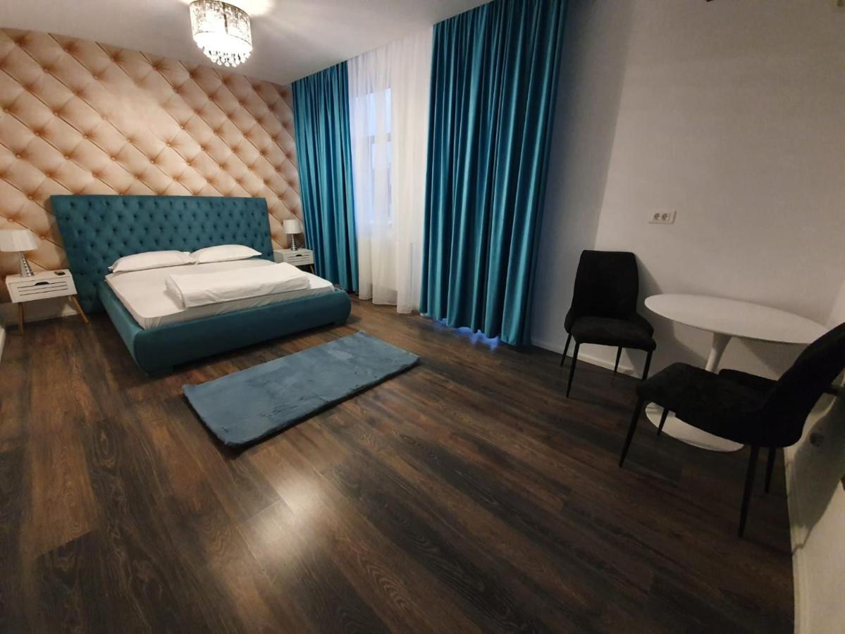 Garsonierre Central Luxury Târgu Jiu Dış mekan fotoğraf